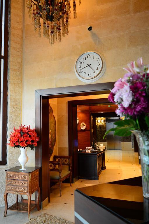 Nadine Hotel Suites Ammán Kültér fotó