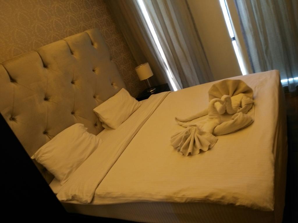 Nadine Hotel Suites Ammán Kültér fotó