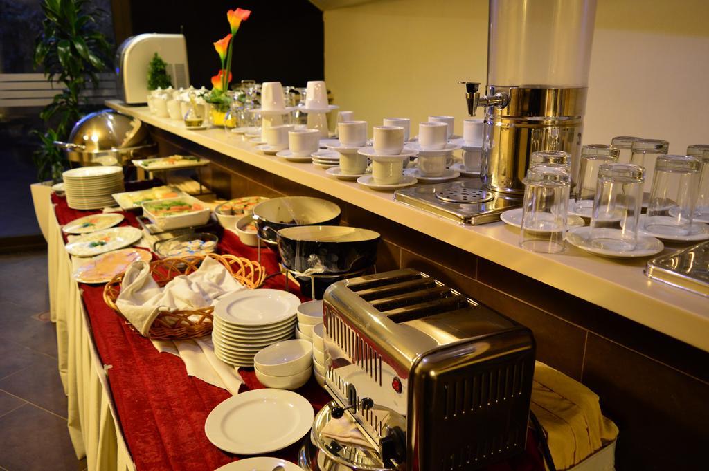 Nadine Hotel Suites Ammán Kültér fotó