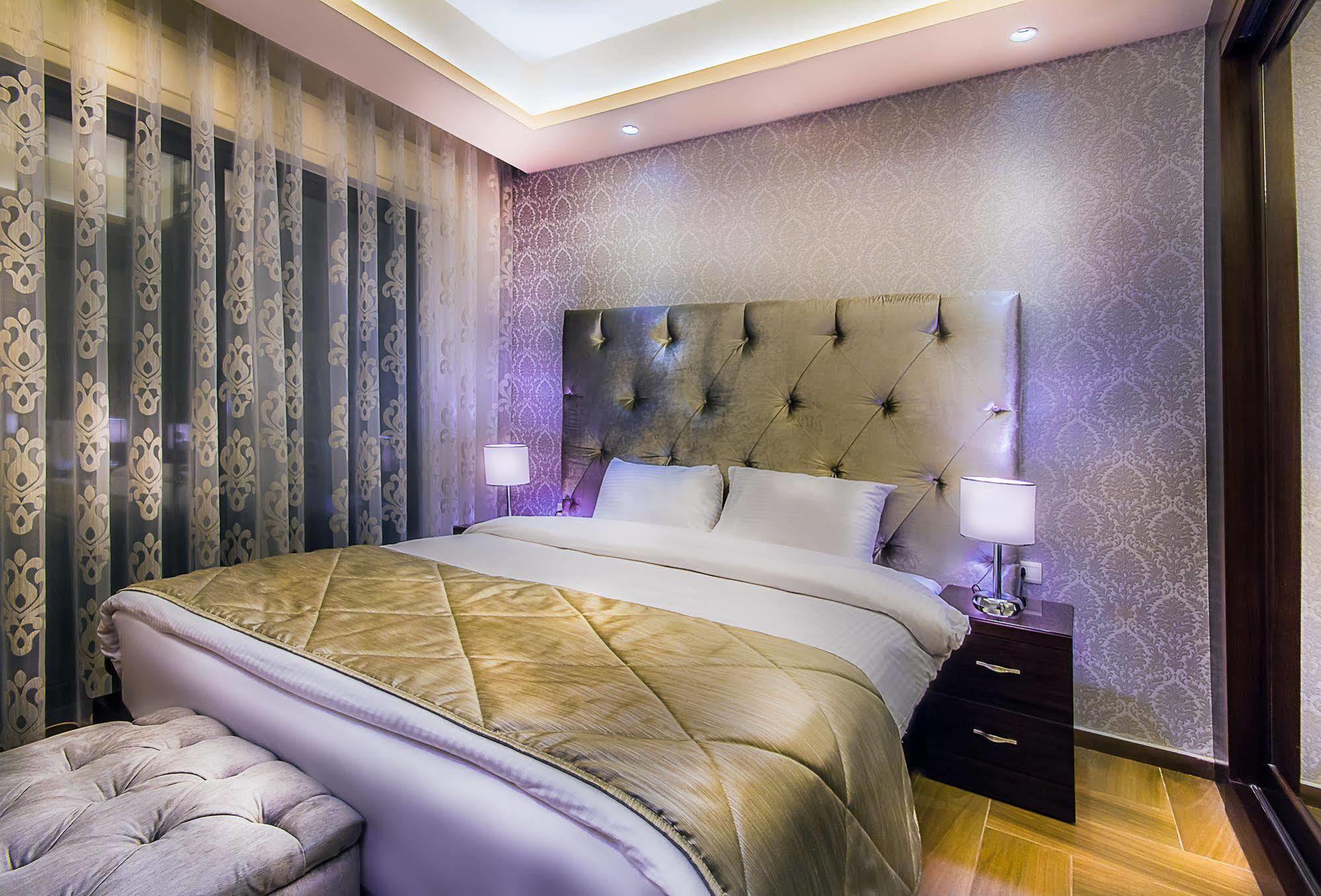 Nadine Hotel Suites Ammán Kültér fotó